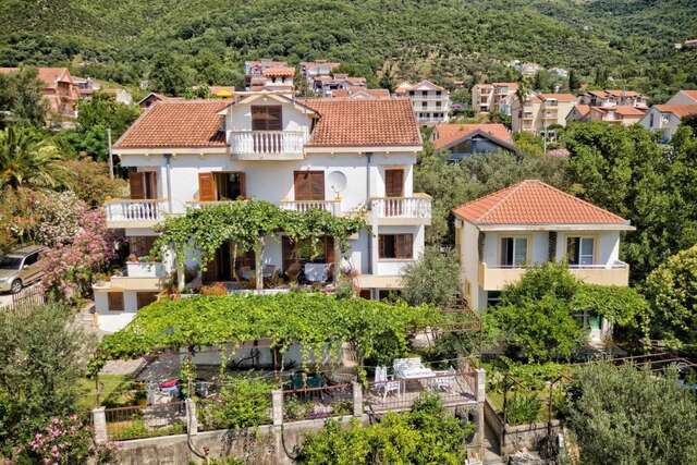 Апартаменты Apartments Sijerkovic Херцег-Нови-3